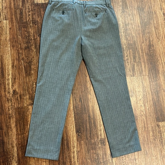Banana Republic Women’s Slim Fit Trousers 33x32 Black & Gray Micro-Check Pattern - Picture 8 of 8